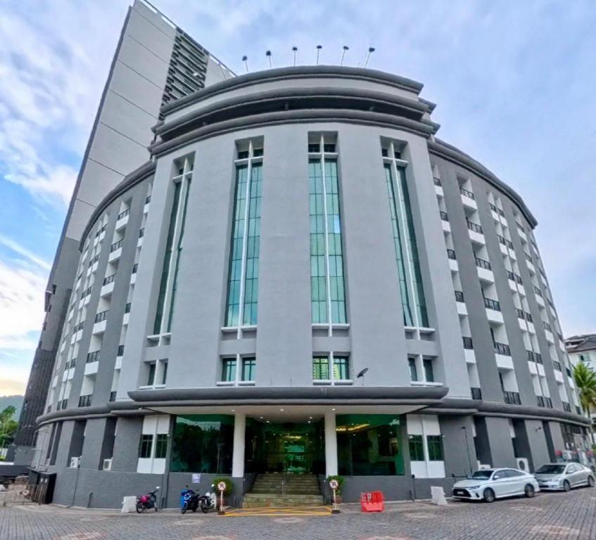 Stallions Suites Penang Jelutong Екстер'єр фото